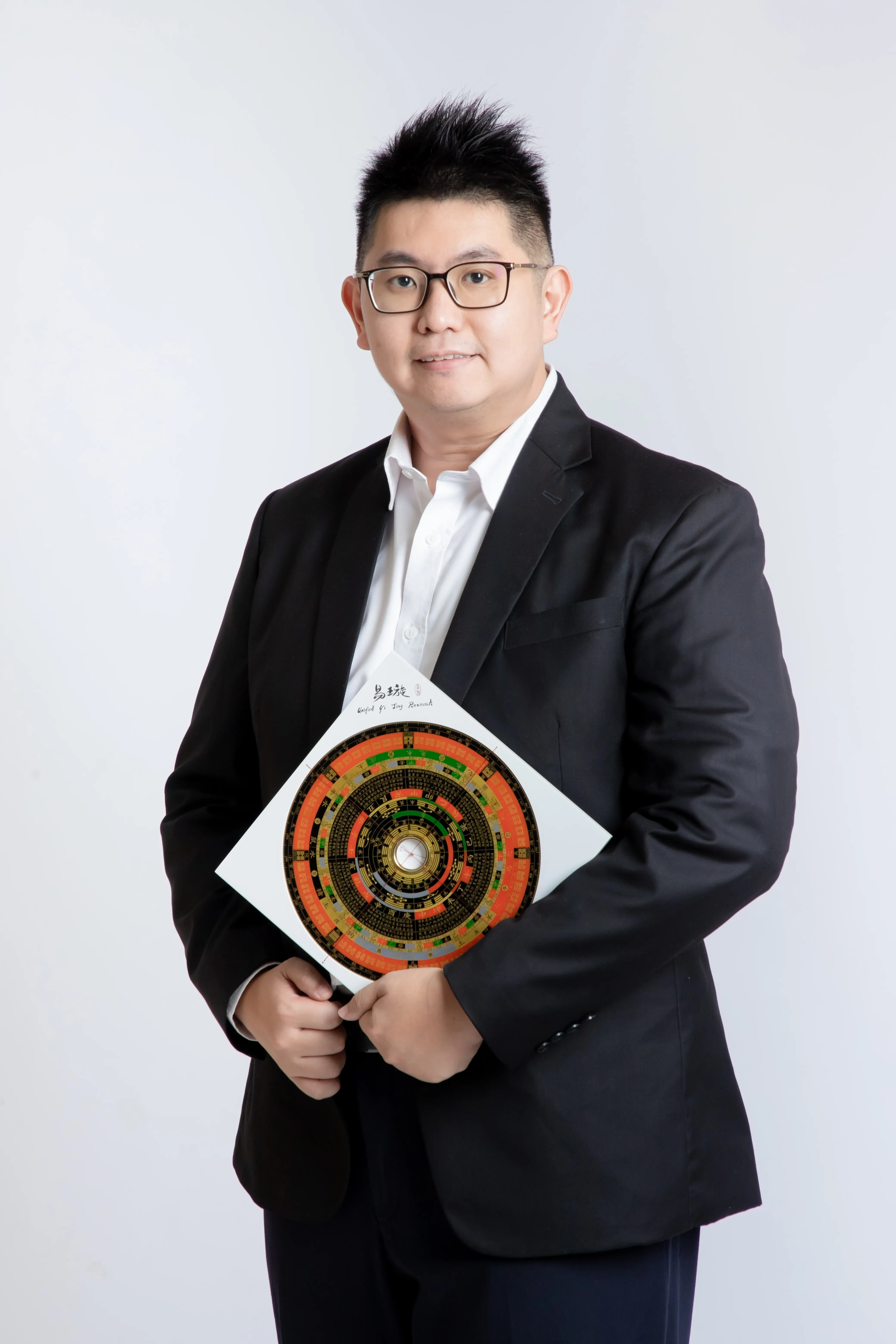 Xianting (Kelvin Chooi), founder of 筑壬 ZhuRen Yijing Consultancy